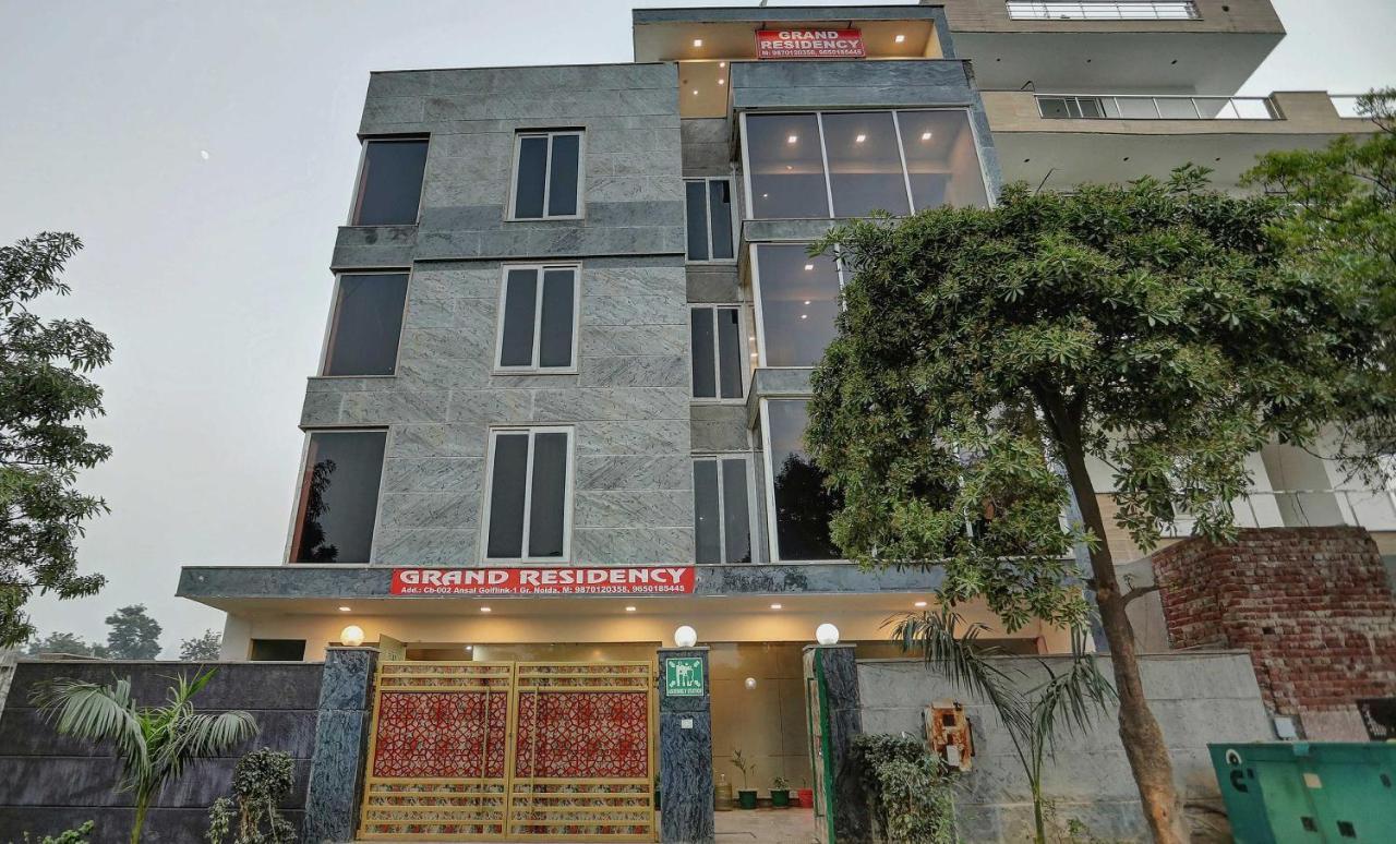 Townhouse 22956 Hotel Grand Residency Deli Exterior foto