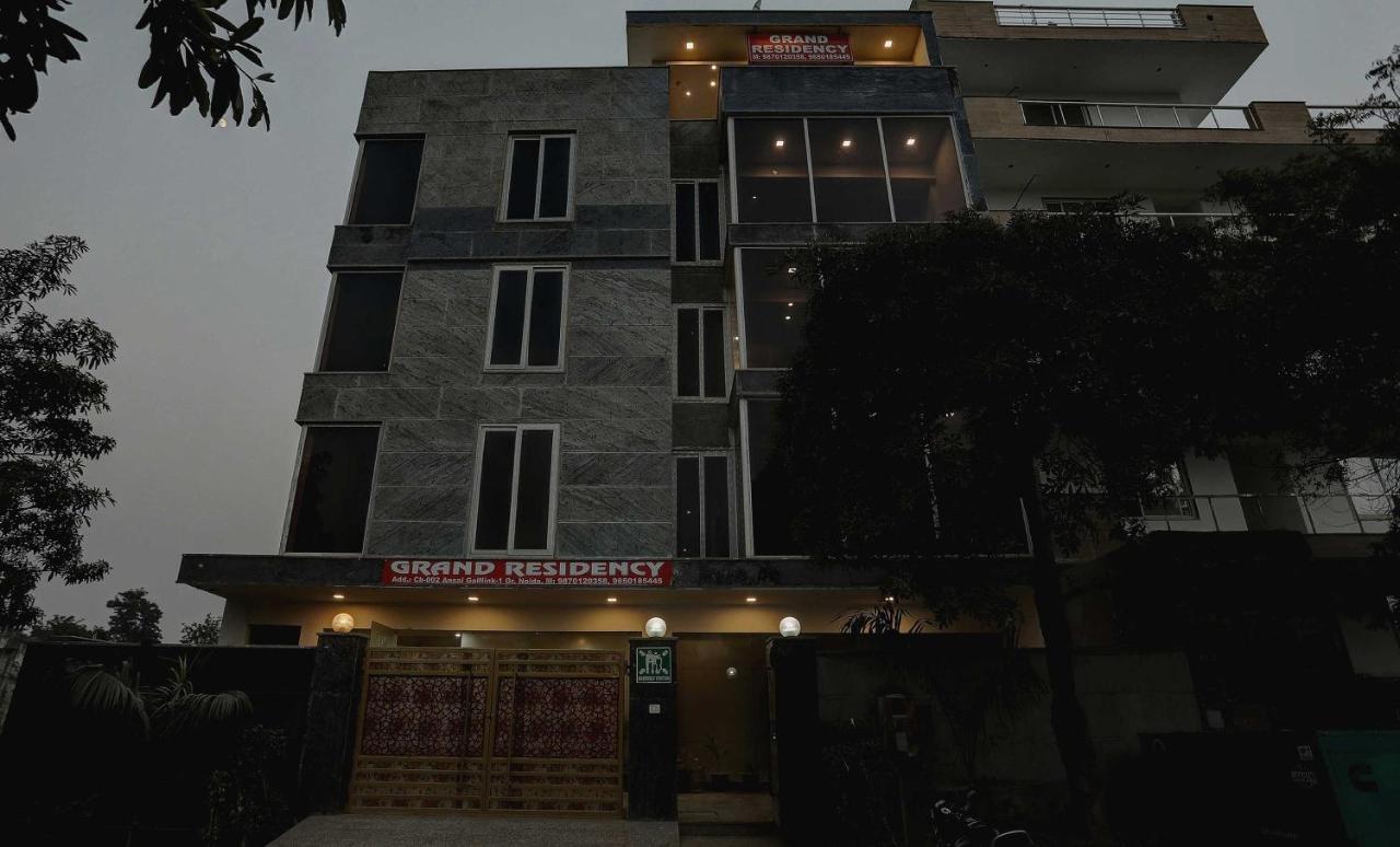 Townhouse 22956 Hotel Grand Residency Deli Exterior foto